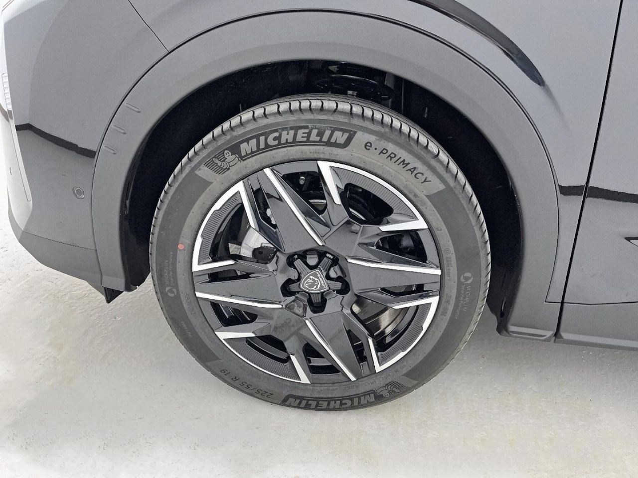 Peugeot 3008 Allure Hybrid 145 e-DCS6 - Foto 2