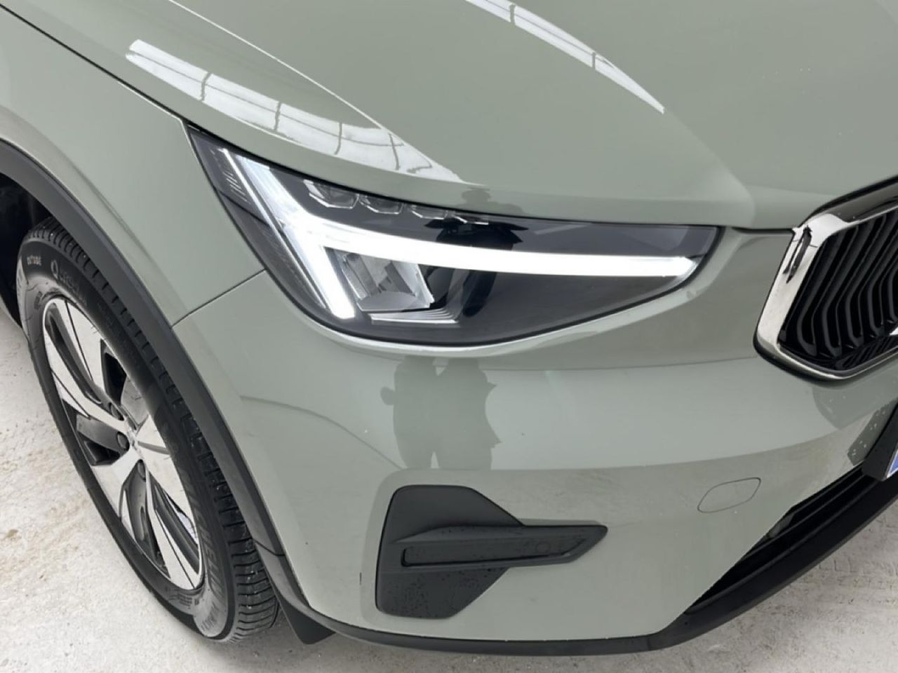 Volvo XC40 Core B3 - Foto 2