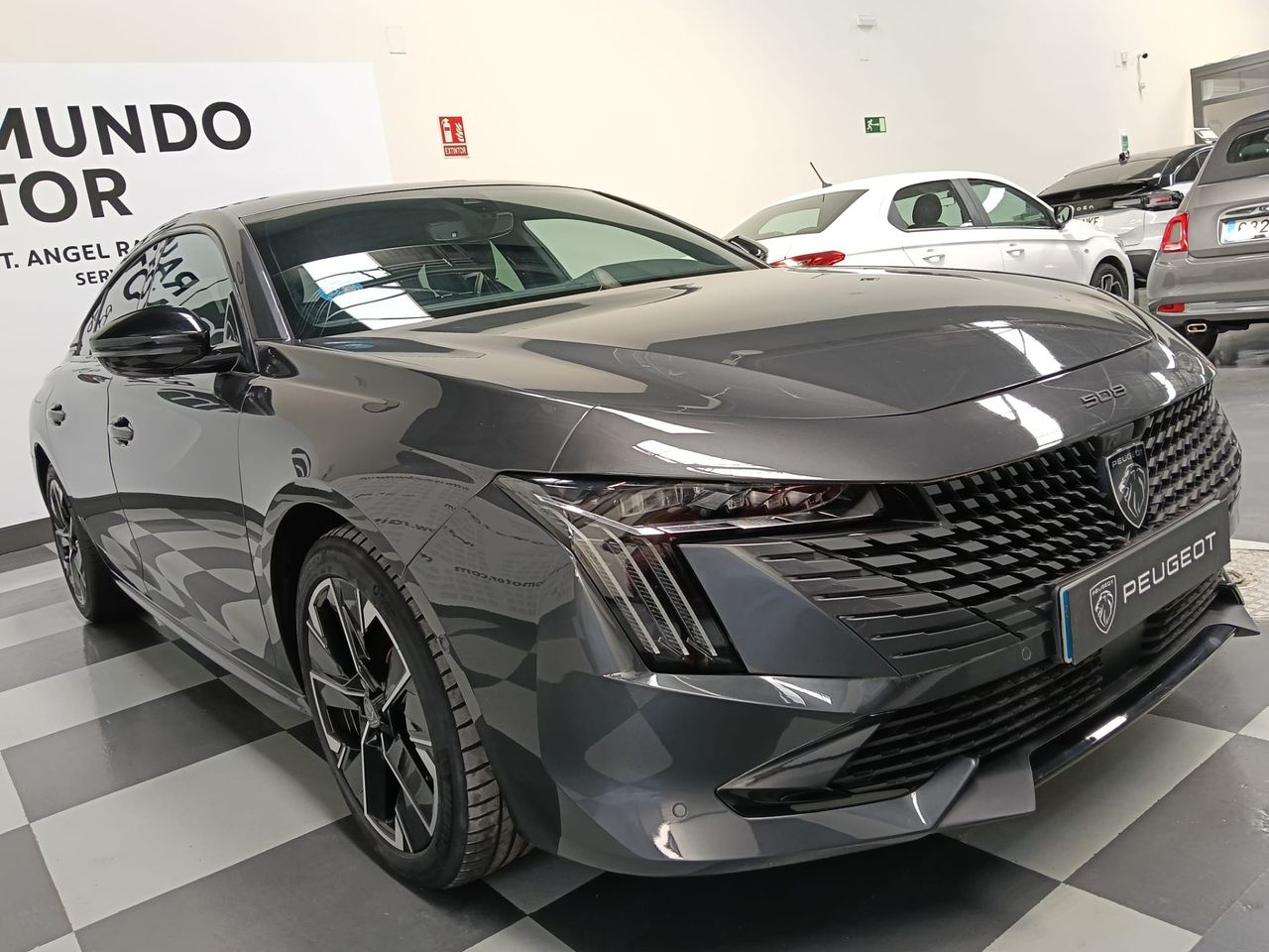 Peugeot 508 GT Plug-in Hybrid 180 e-EAT8 - Foto 2