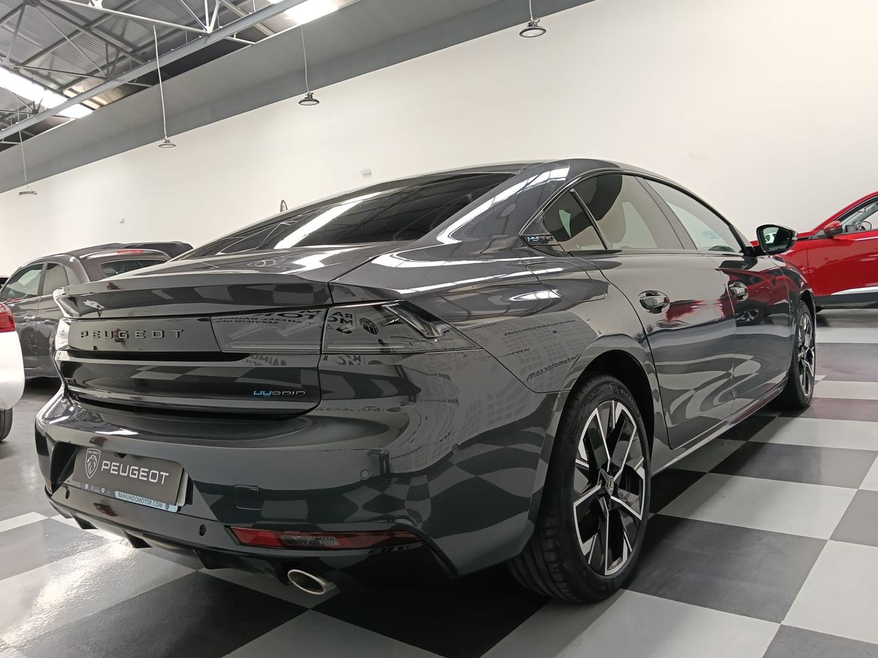 Peugeot 508 GT Plug-in Hybrid 180 e-EAT8 - Foto 2