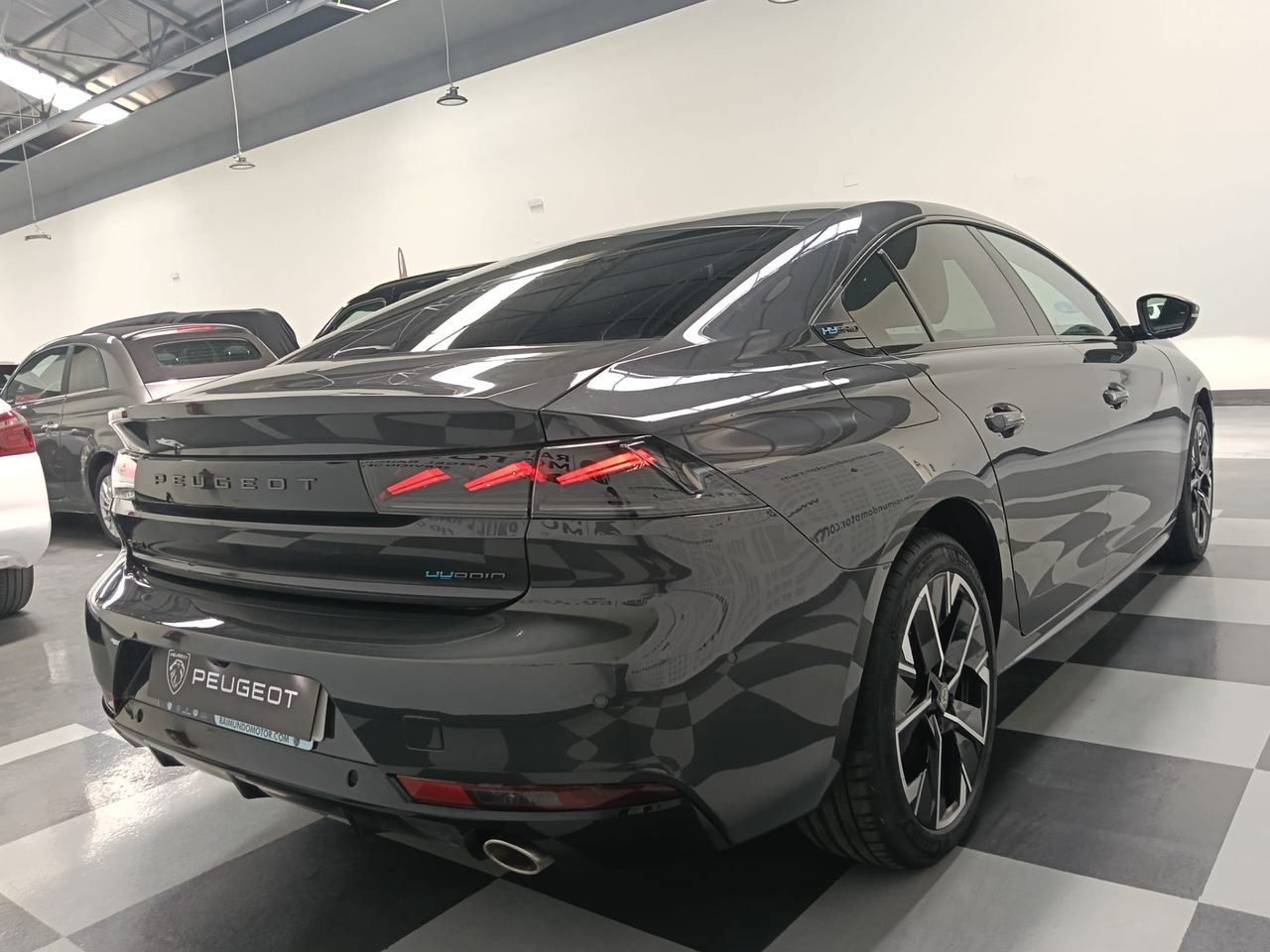 Peugeot 508 GT Plug-in Hybrid 180 e-EAT8 - Foto 2