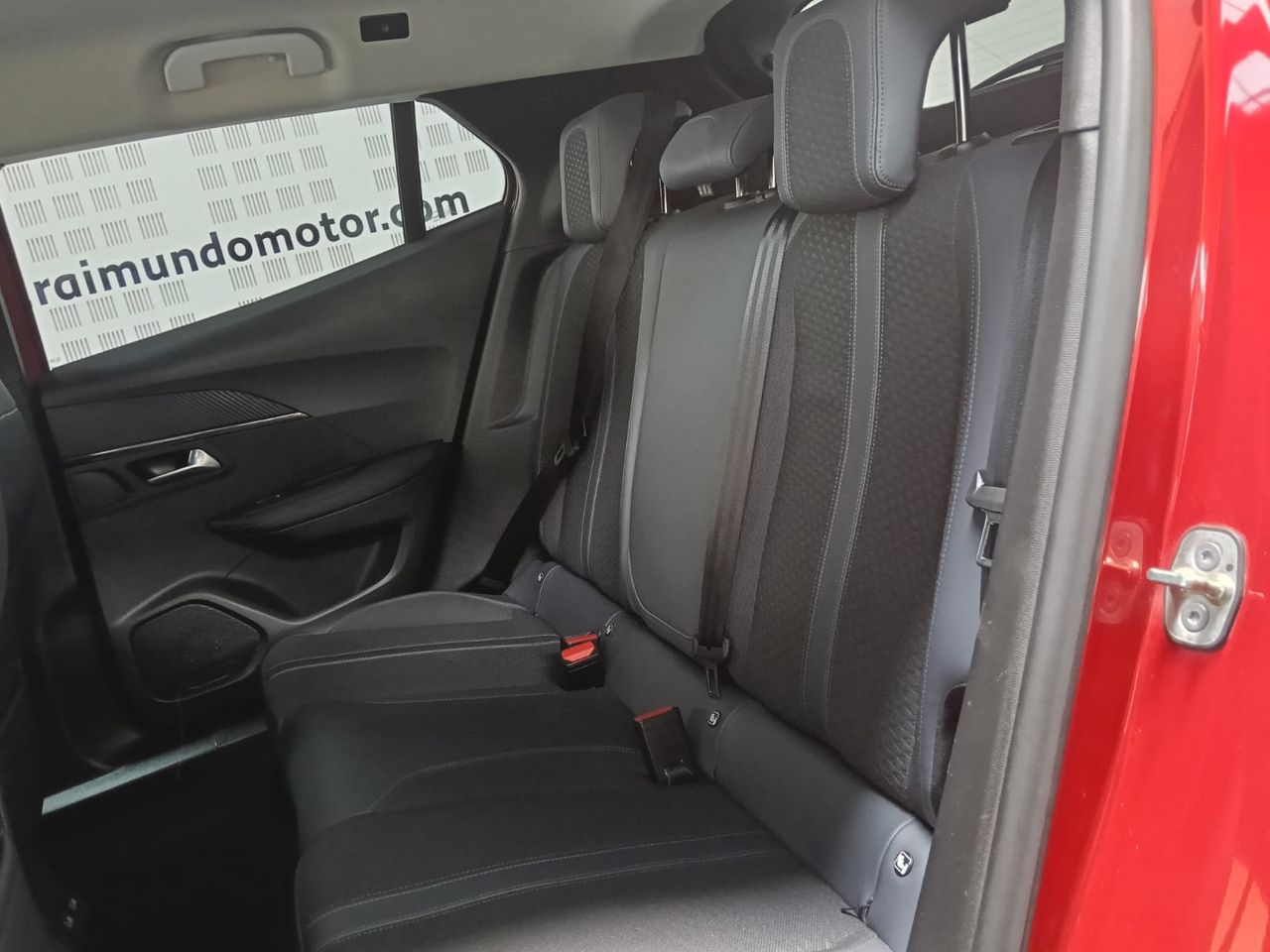 Peugeot 2008 Allure Gasolina 100 S&S 6 Vel. - Foto 2