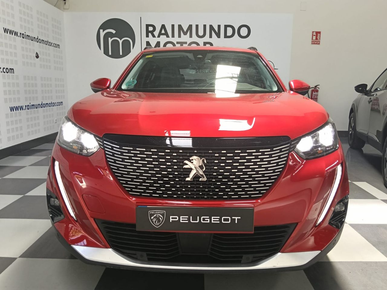 Peugeot 2008 Allure Gasolina 100 S&S 6 Vel. - Foto 2