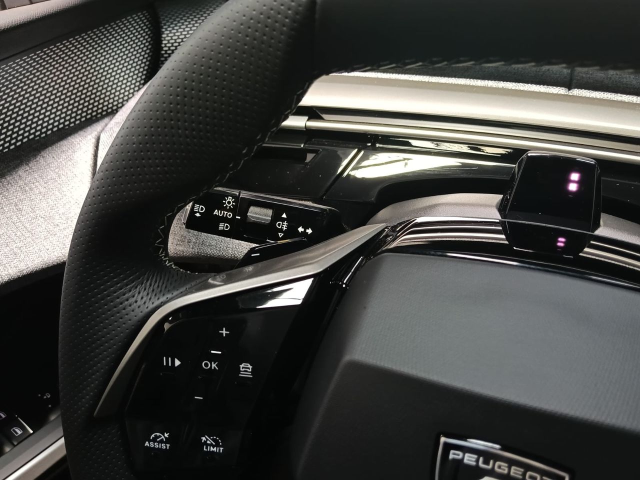 Peugeot 3008 GT Hybrid 145 e-DCS6 - Foto 2