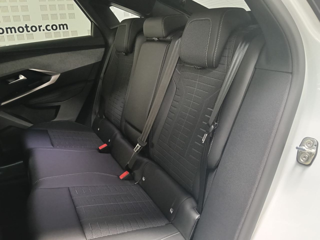 Peugeot 3008 GT Hybrid 145 e-DCS6 - Foto 2