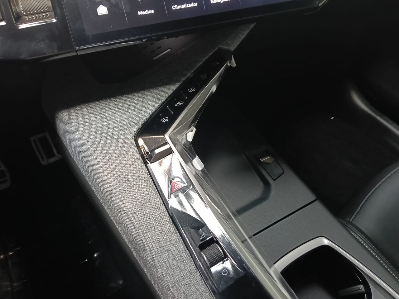 Peugeot 3008 GT Hybrid 145 e-DCS6 - Foto 2