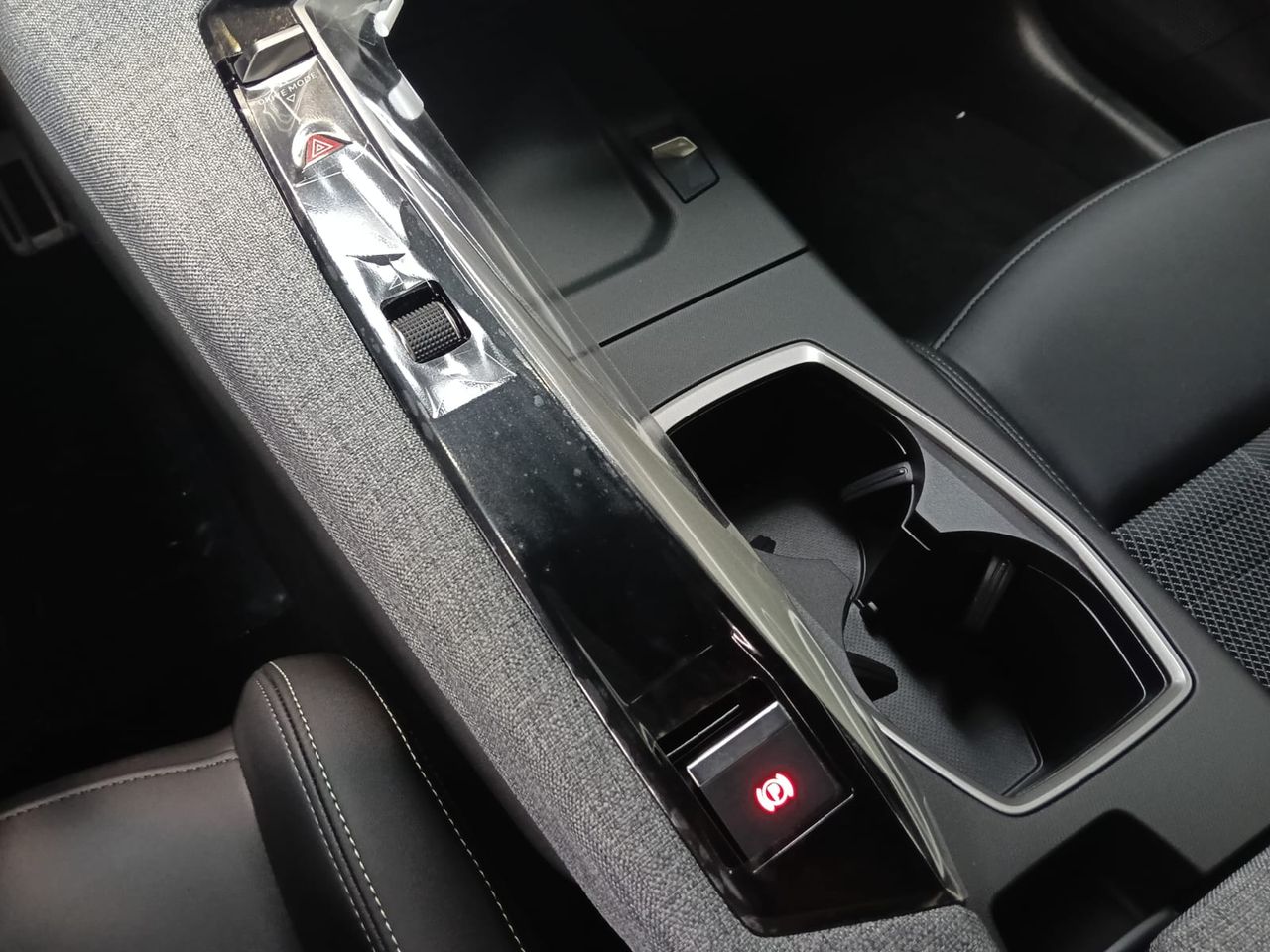 Peugeot 3008 GT Hybrid 145 e-DCS6 - Foto 2