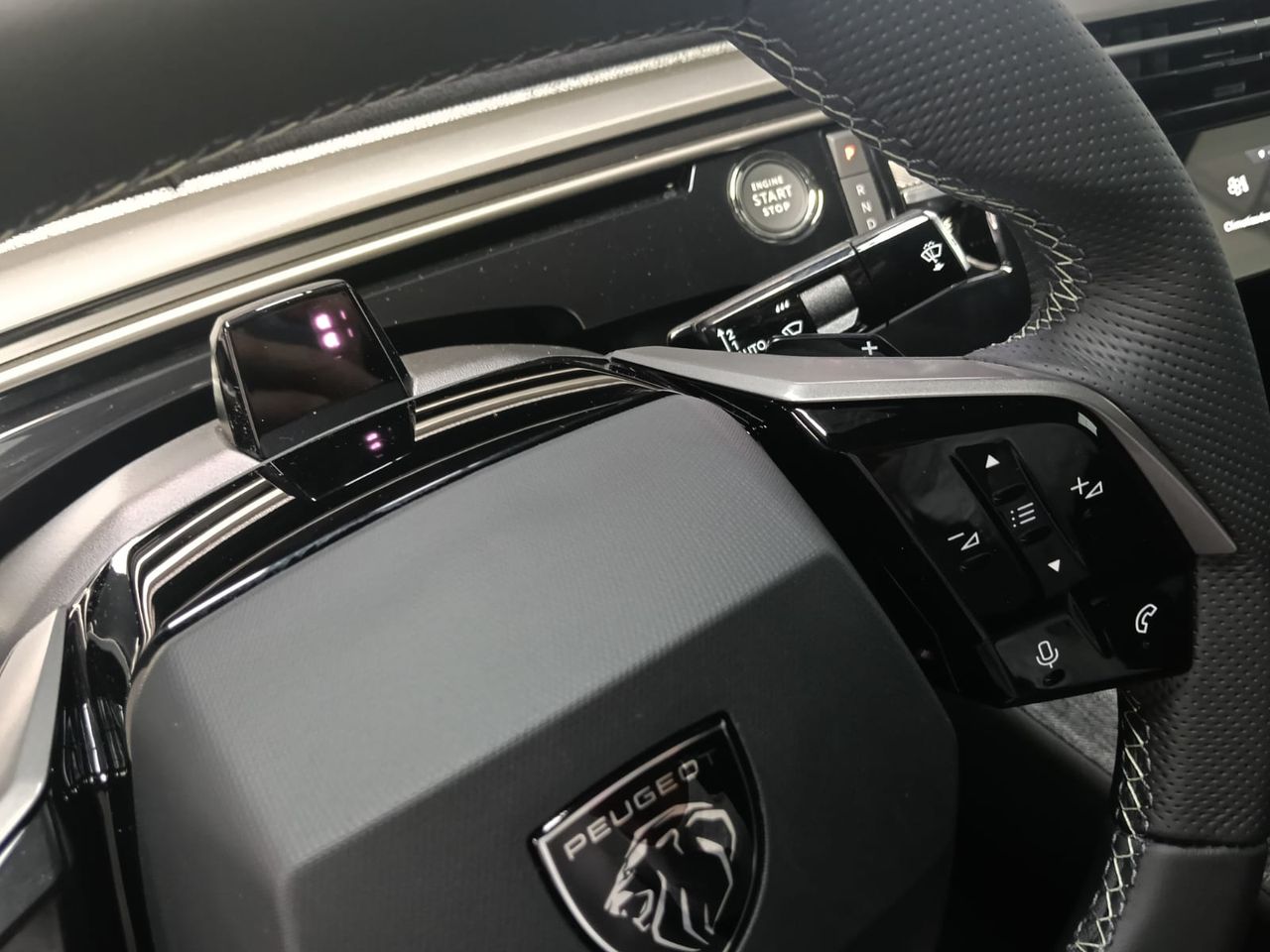 Peugeot 3008 GT Hybrid 145 e-DCS6 - Foto 2