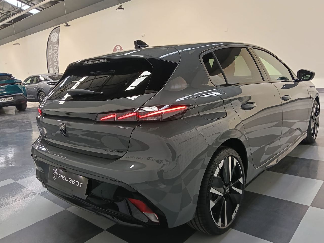 Peugeot 308 5p GT Hybrid 145 e-DCS6 - Foto 2