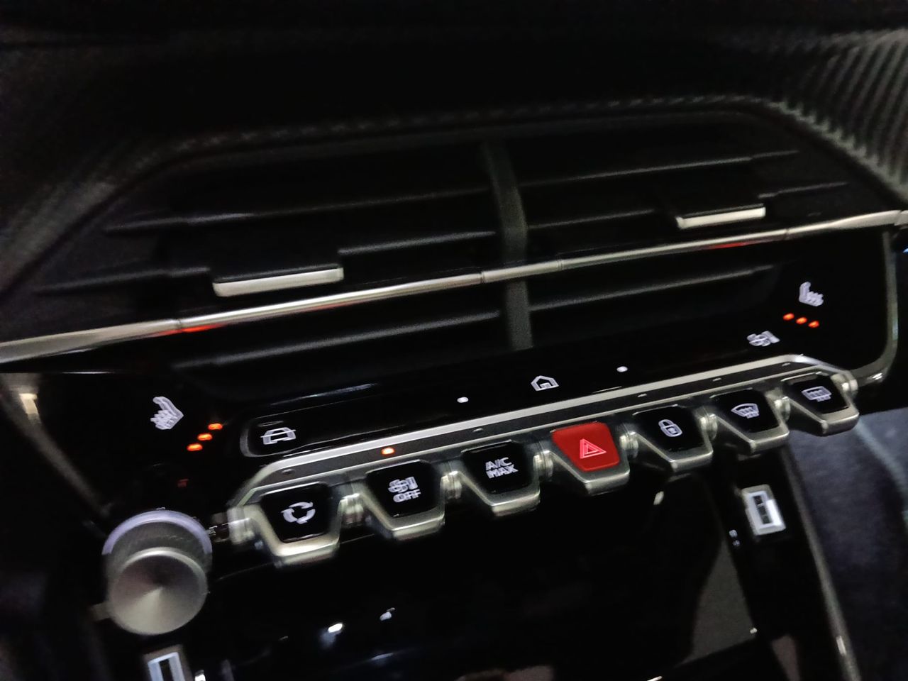 Peugeot 2008 GT Hybrid 145 e-DCS6 - Foto 2