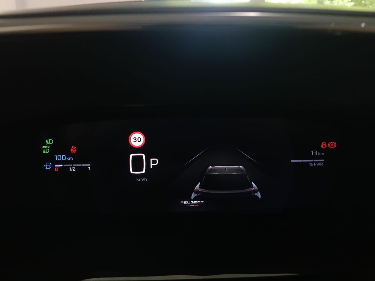 Peugeot 2008 GT Hybrid 145 e-DCS6 - Foto 2