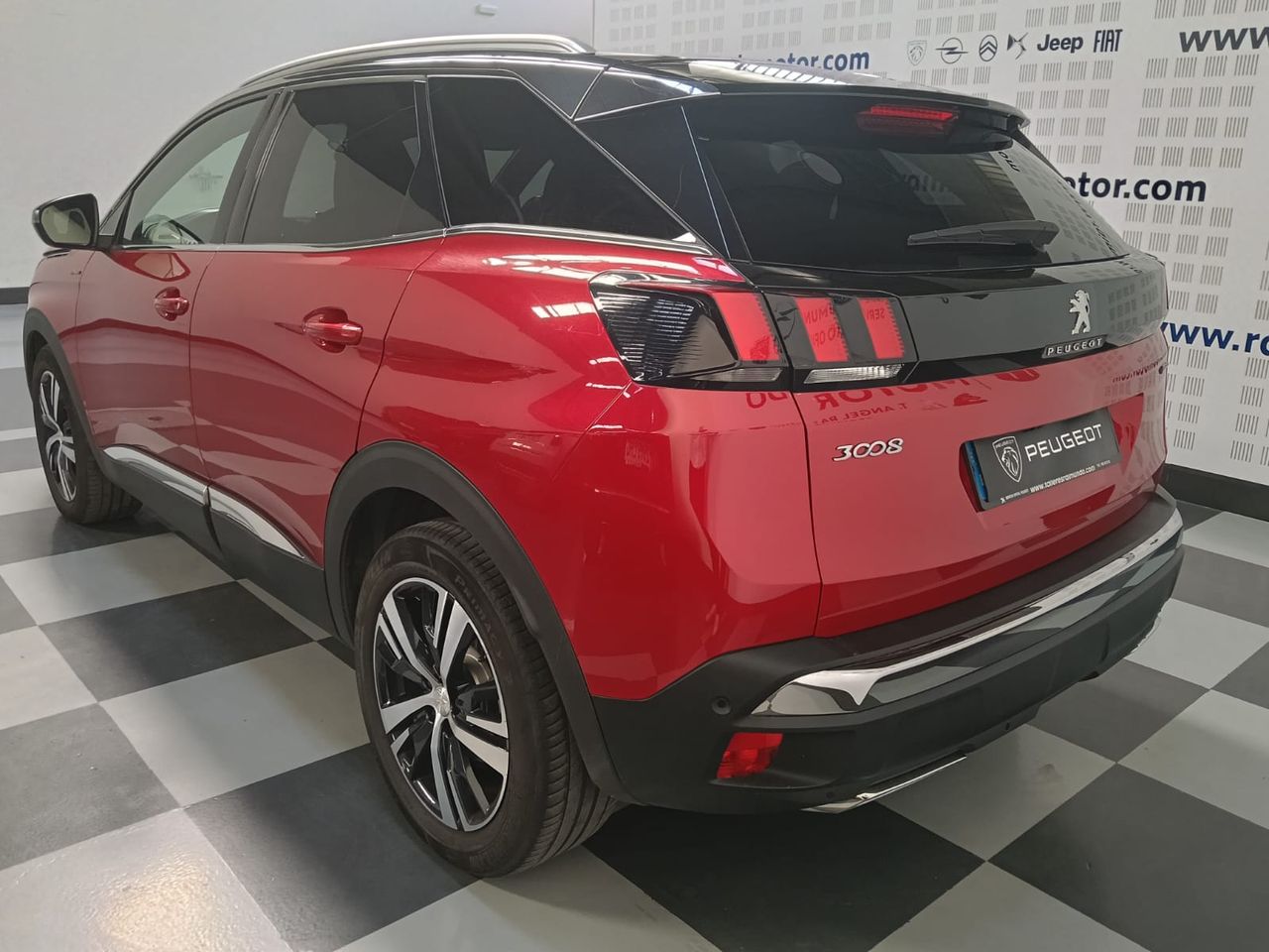 Peugeot 3008 GT Line 130 EAT8 Gasolina Automatico - Foto 2