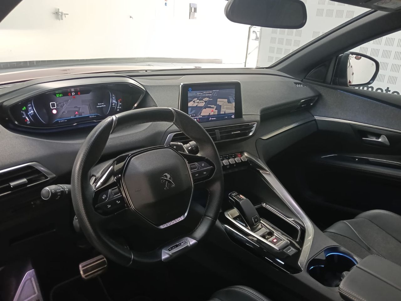 Peugeot 3008 GT Line 130 EAT8 Gasolina Automatico - Foto 2