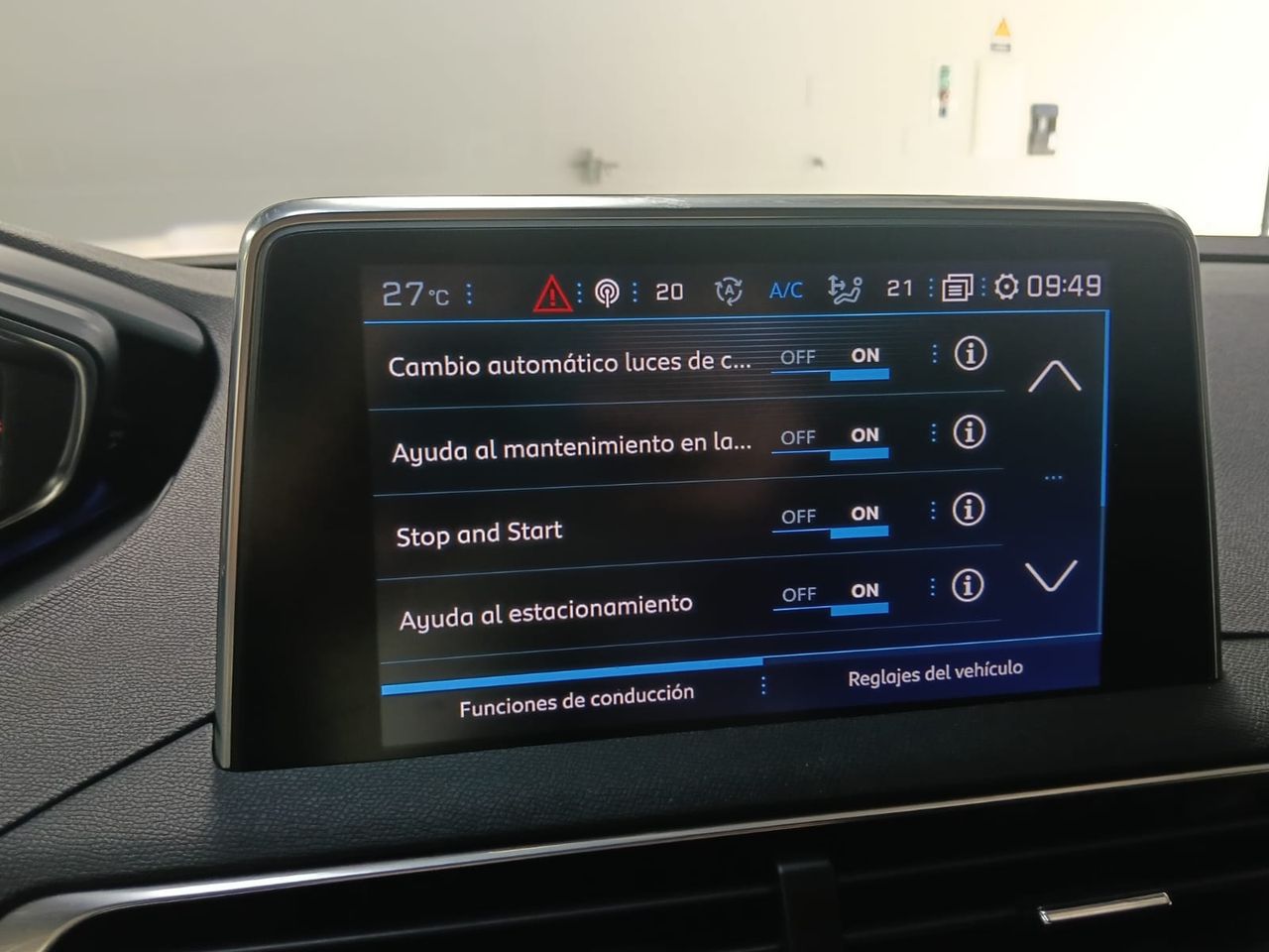 Peugeot 3008 GT Line 130 EAT8 Gasolina Automatico - Foto 2