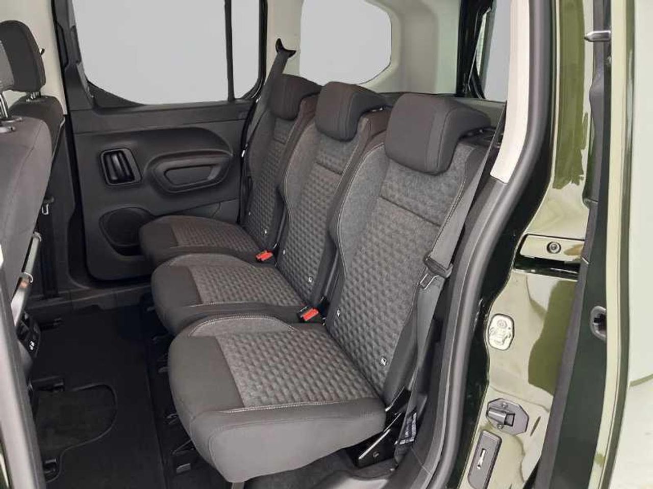 Peugeot Rifter Standard GT BlueHDi 130 EAT8 - Foto 2