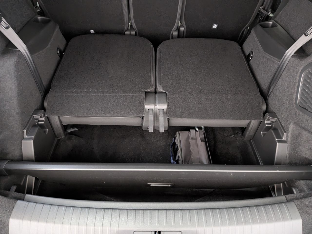 Peugeot 5008 GT Exclusive Hybrid 145 e-DCS6 - Foto 2