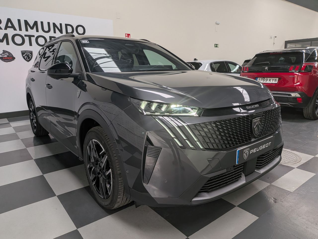 Peugeot 5008 GT Exclusive Hybrid 145 e-DCS6 - Foto 2
