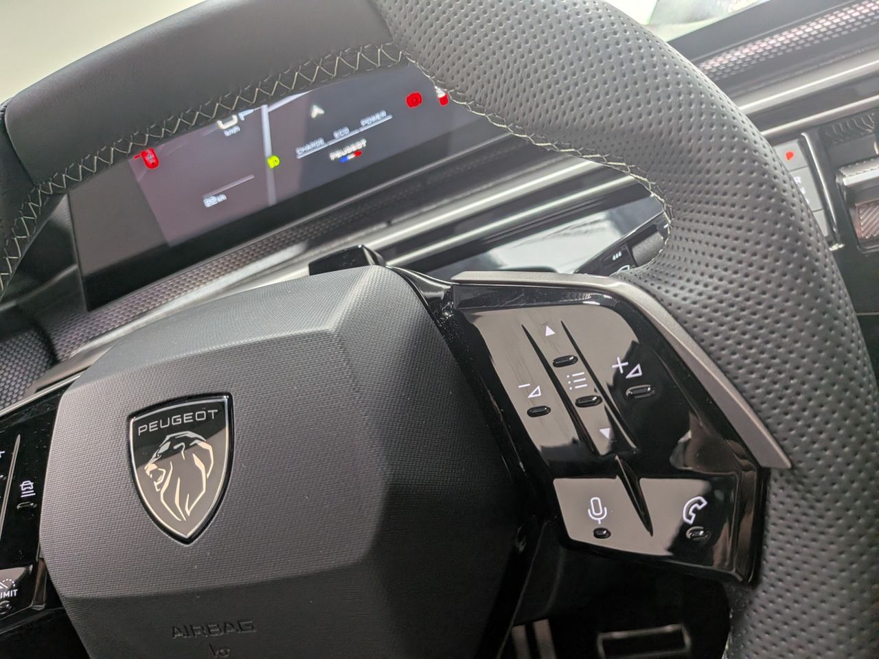 Peugeot 5008 GT Exclusive Hybrid 145 e-DCS6 - Foto 2