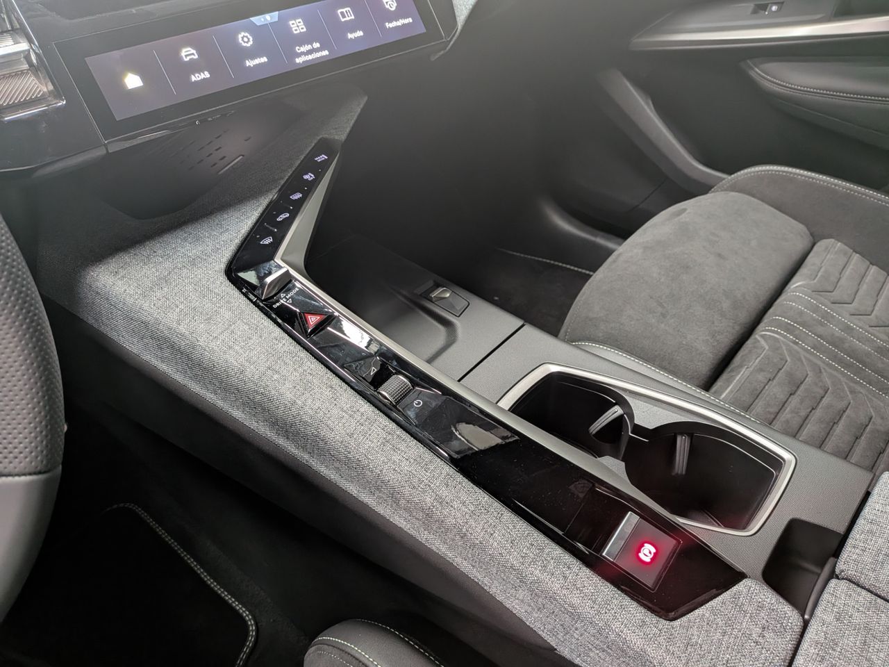 Peugeot 5008 GT Exclusive Hybrid 145 e-DCS6 - Foto 2