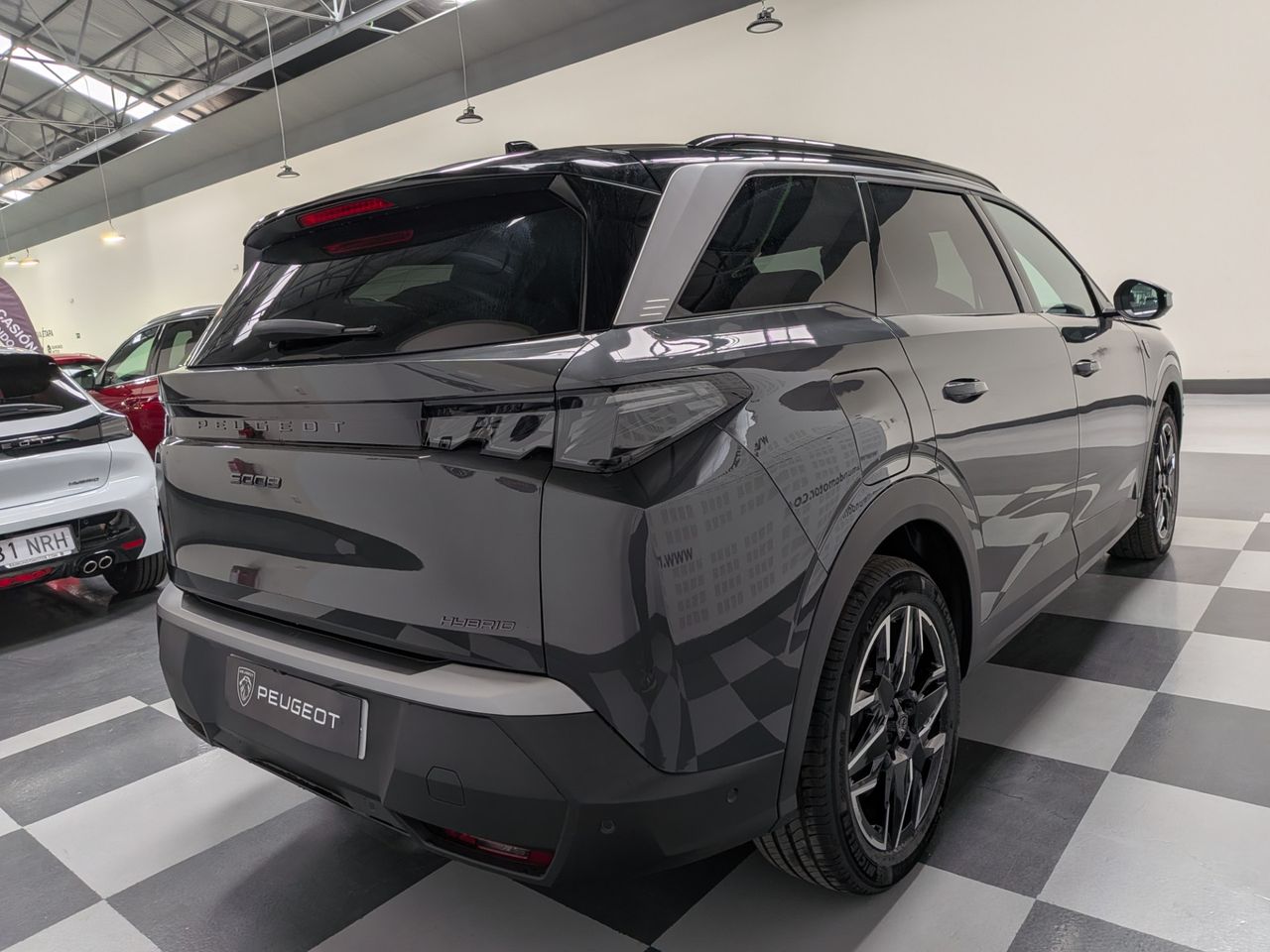 Peugeot 5008 GT Exclusive Hybrid 145 e-DCS6 - Foto 2