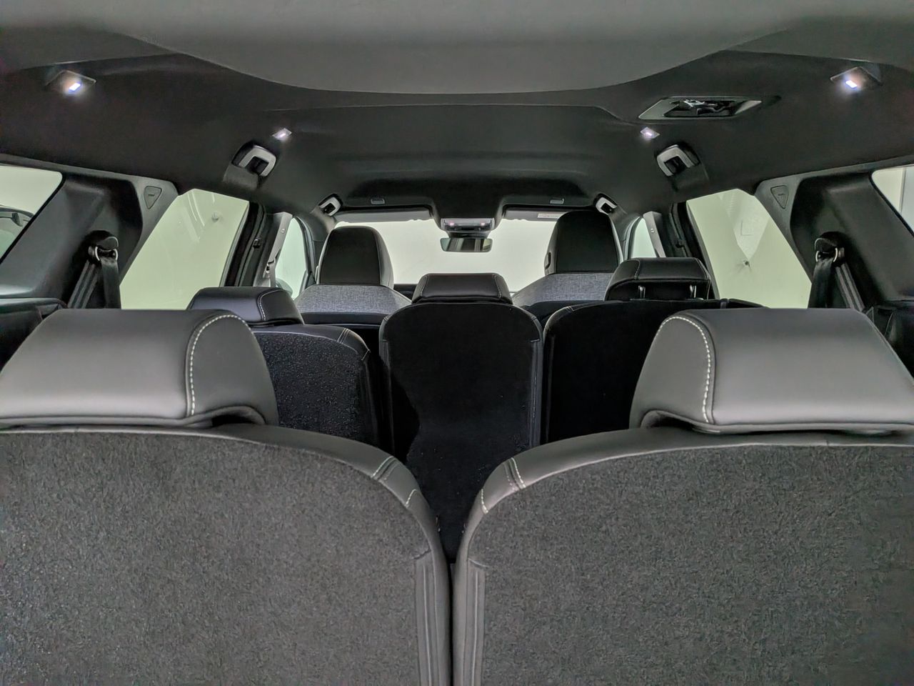 Peugeot 5008 GT Exclusive Hybrid 145 e-DCS6 - Foto 2