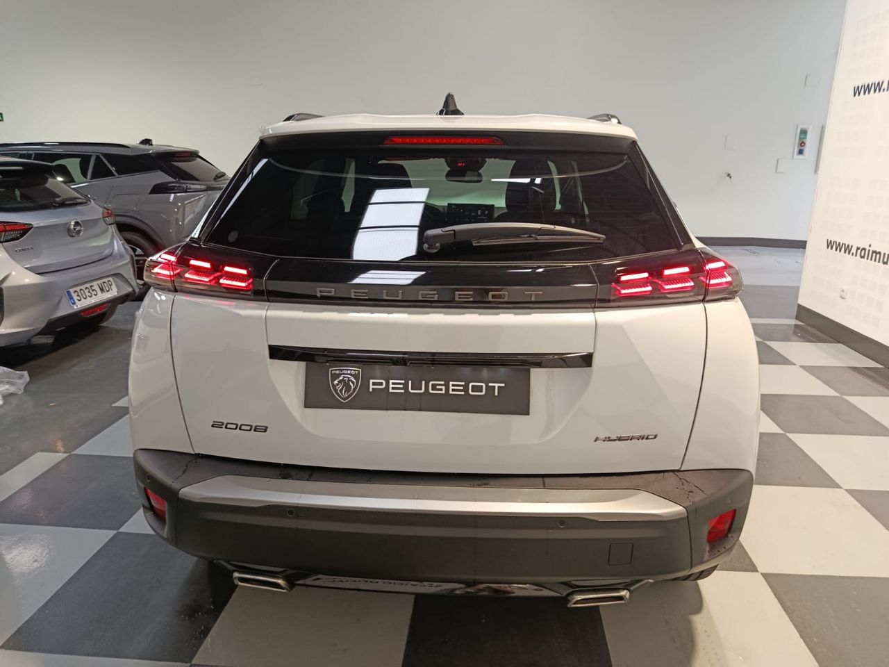 Peugeot 2008 Allure Hybrid 145 e-DCS6 - Foto 2