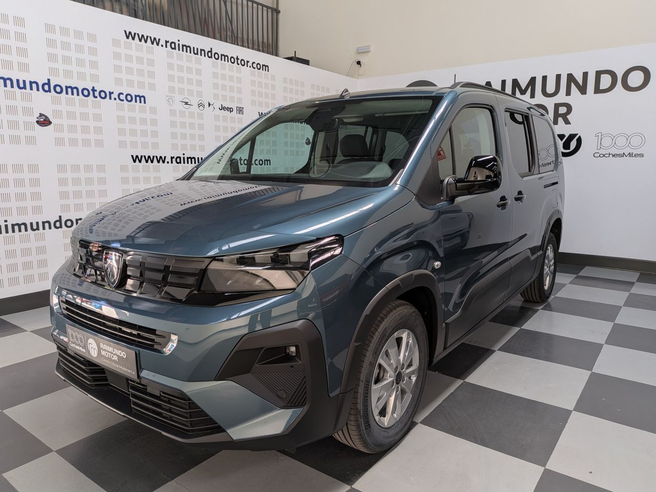 Peugeot Rifter Long Allure BlueHDi 130 EAT8 7 plazas - Foto 2
