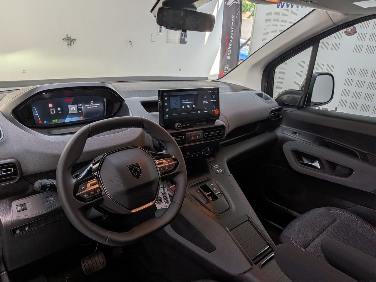 Peugeot Rifter Long Allure BlueHDi 130 EAT8 7 plazas - Foto 2