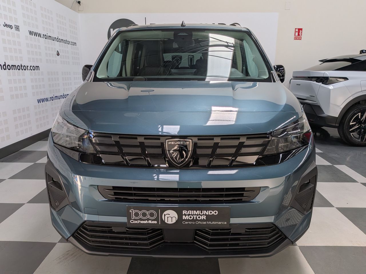 Peugeot Rifter Long Allure BlueHDi 130 EAT8 7 plazas - Foto 2