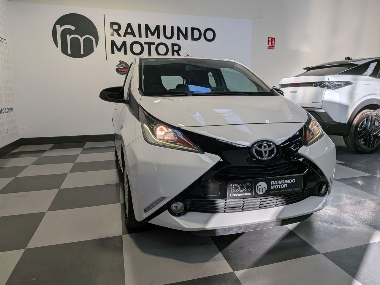 Toyota Aygo 5p 70 x-clusiv - Foto 2