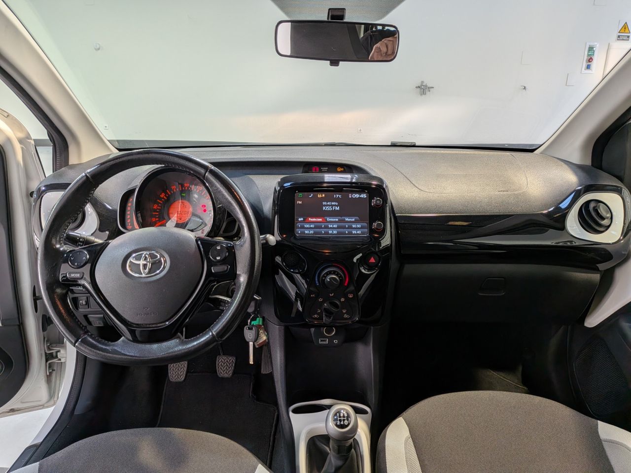 Toyota Aygo 5p 70 x-clusiv - Foto 2