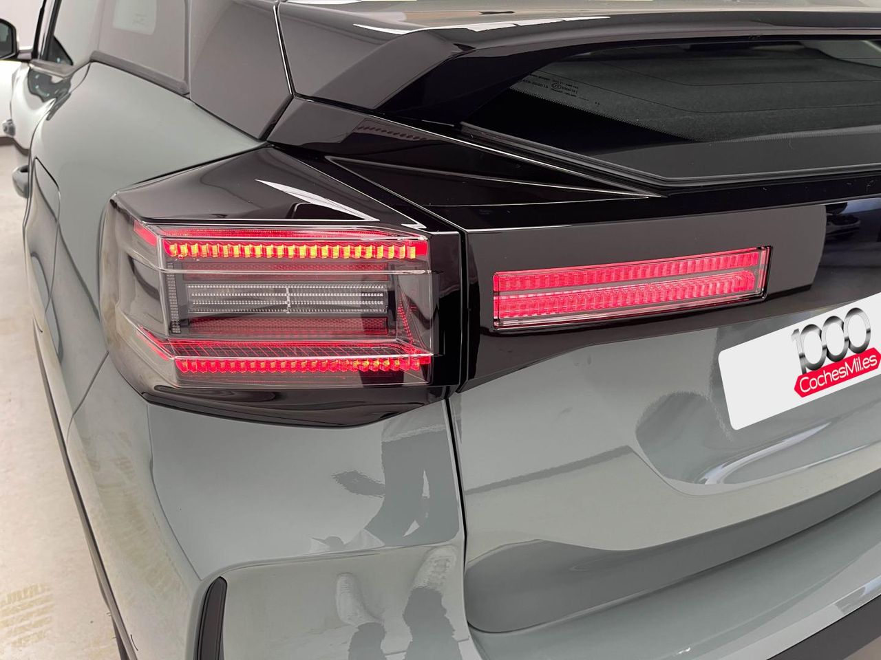 Citroën C4 Hybrid 145 CV Business Edition - Foto 2