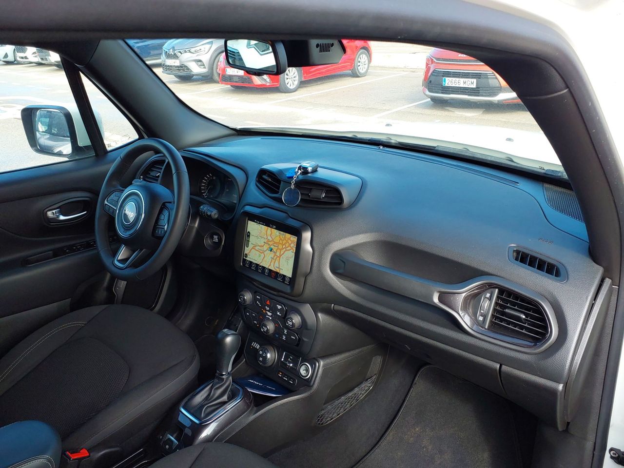 jeep renegade 2022 / foto grande (3)