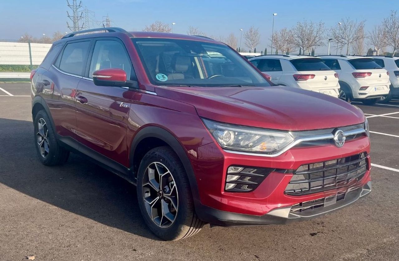 Ssangyong rodius diesel  de segunda mano - ssangyong korando 2022 /