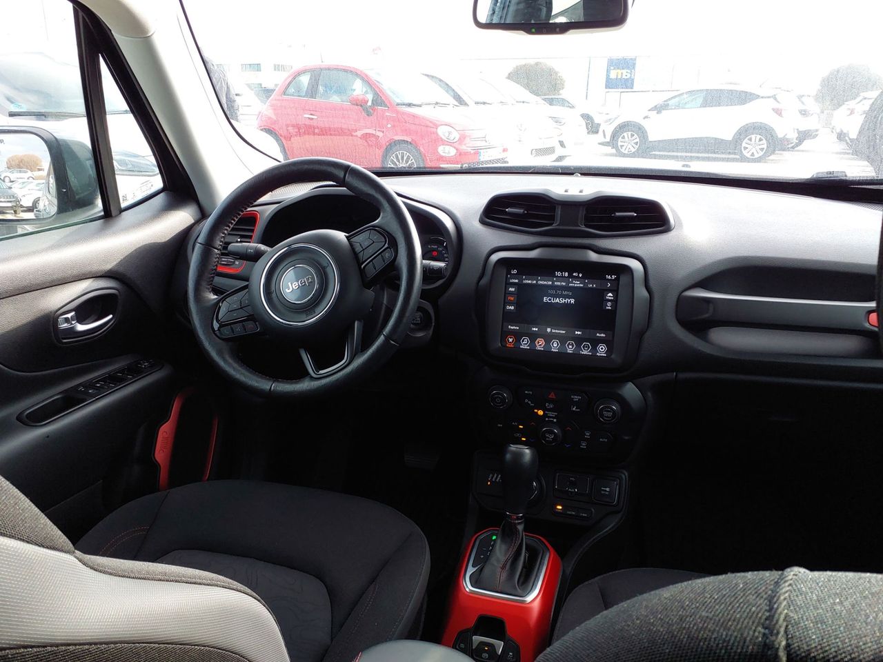 jeep renegade 2024 / foto grande (3)