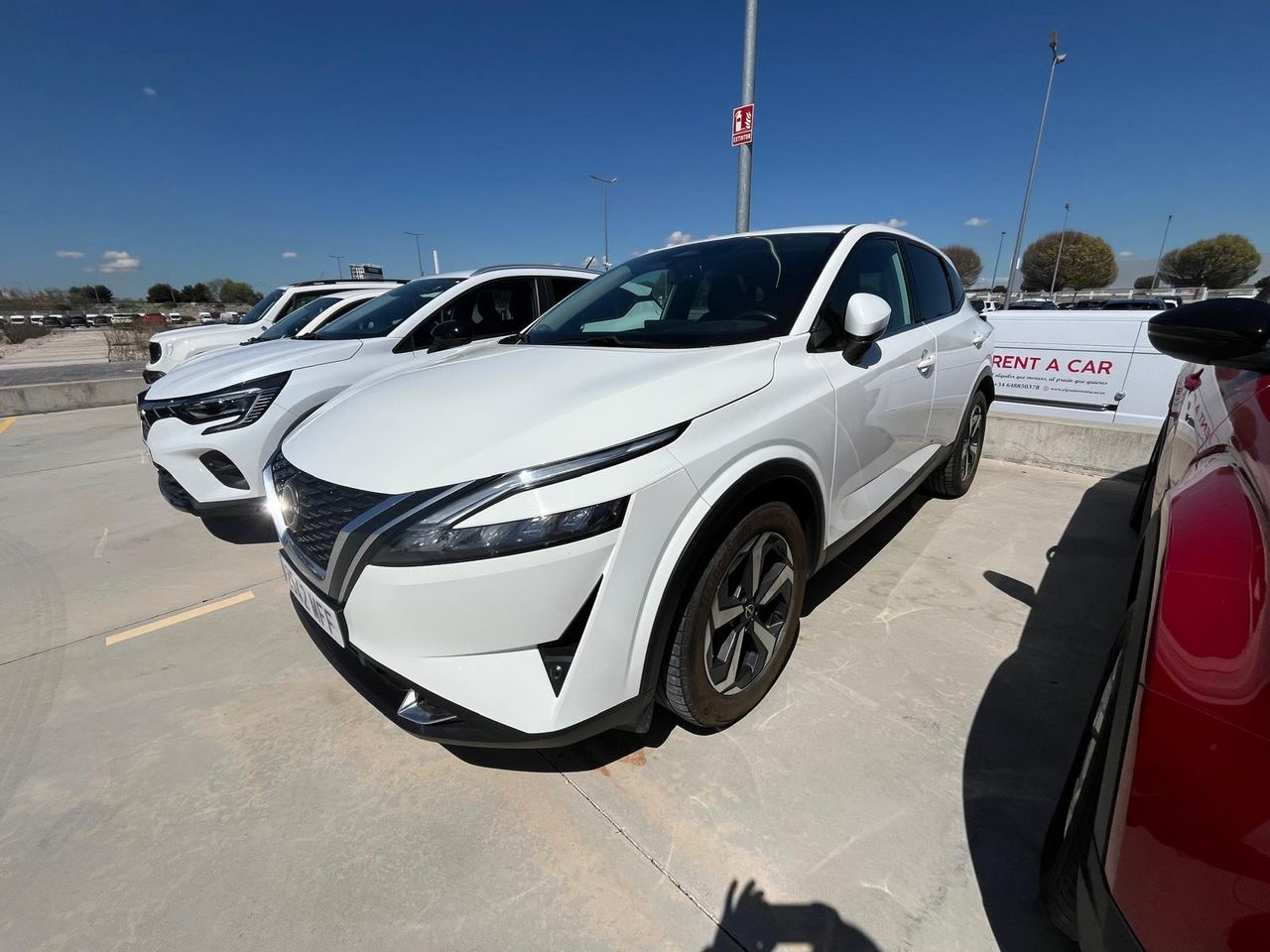 nissan qashqai 2023 / foto grande (3)