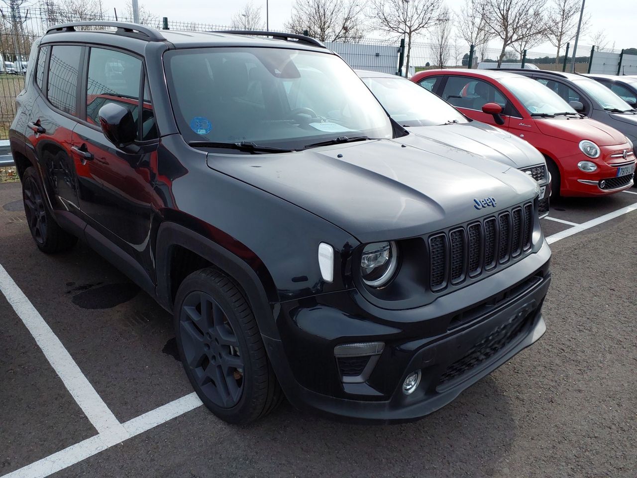 Foto jeep renegade 2022 /