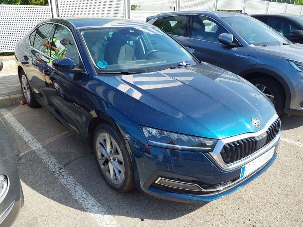 Foto skoda octavia 2023 /