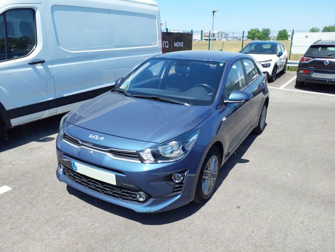 kia rio 2023 / foto grande (2)