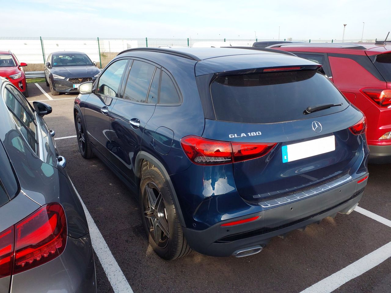 mercedes gla 2023 / foto grande (3)