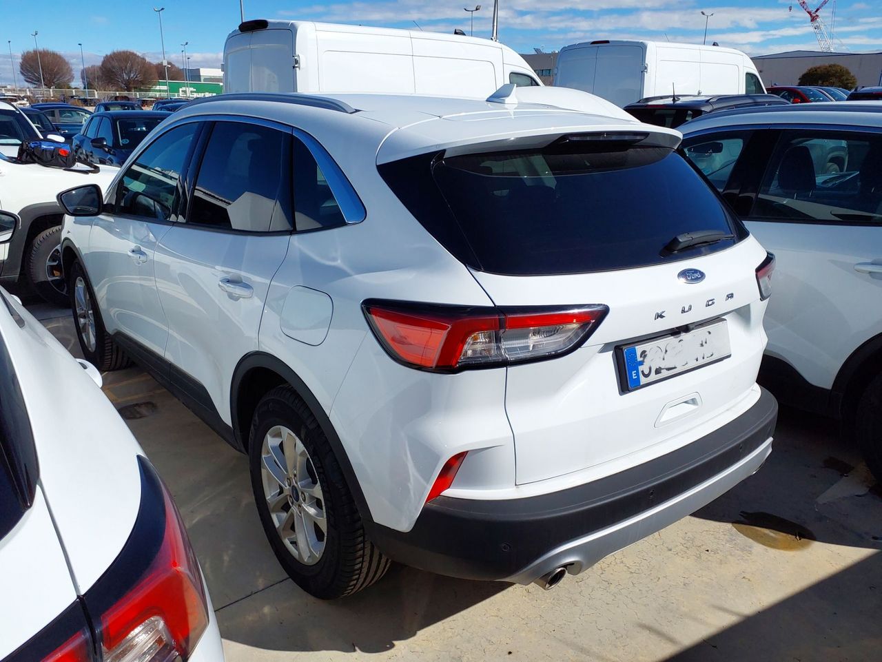 ford kuga 2023 / foto grande (2)