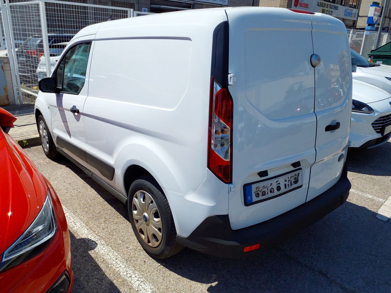 Ford Transit Connect FT200L1 1.5 100CV - Foto 5