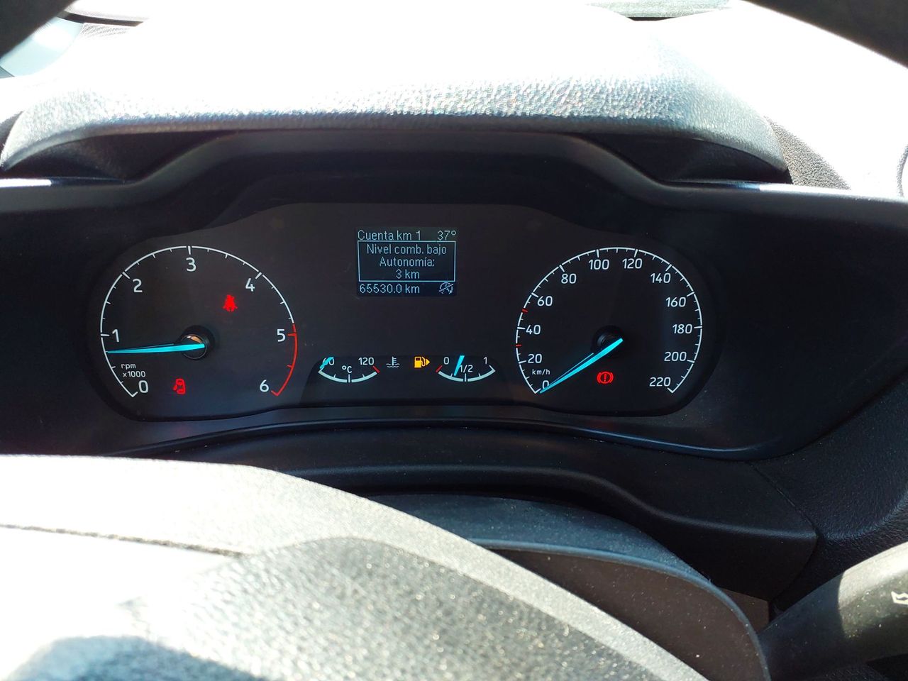 Ford Transit Connect FT200L1 1.5 100CV - Foto 9