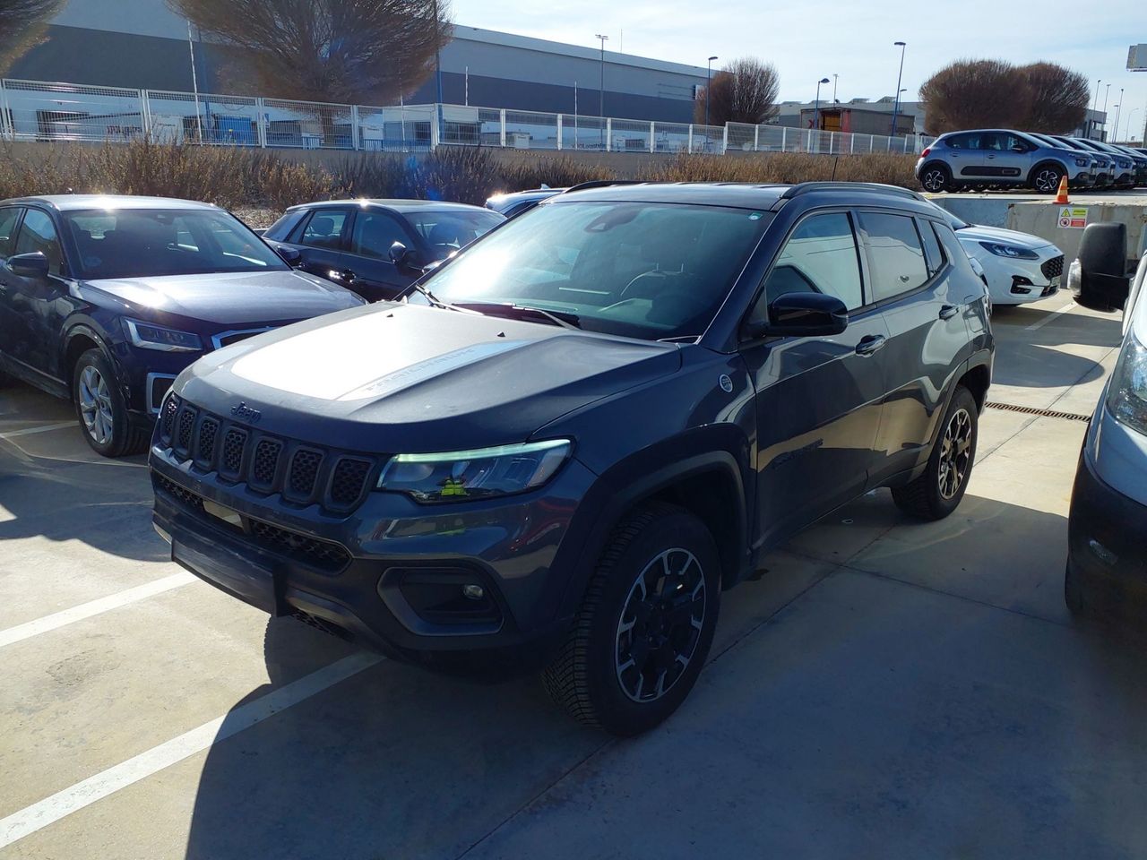 Jeep Compass 1.3 PHEV 177kW (240CV) Trailhawk AT AWD - Foto 3
