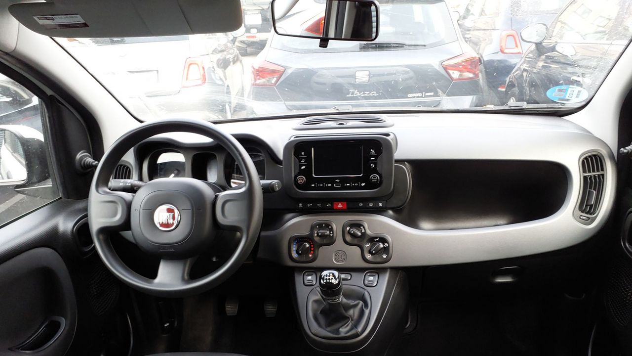 Fiat Panda City Life Hybrid 1.0 Gse 51kw (70CV) - Foto 6