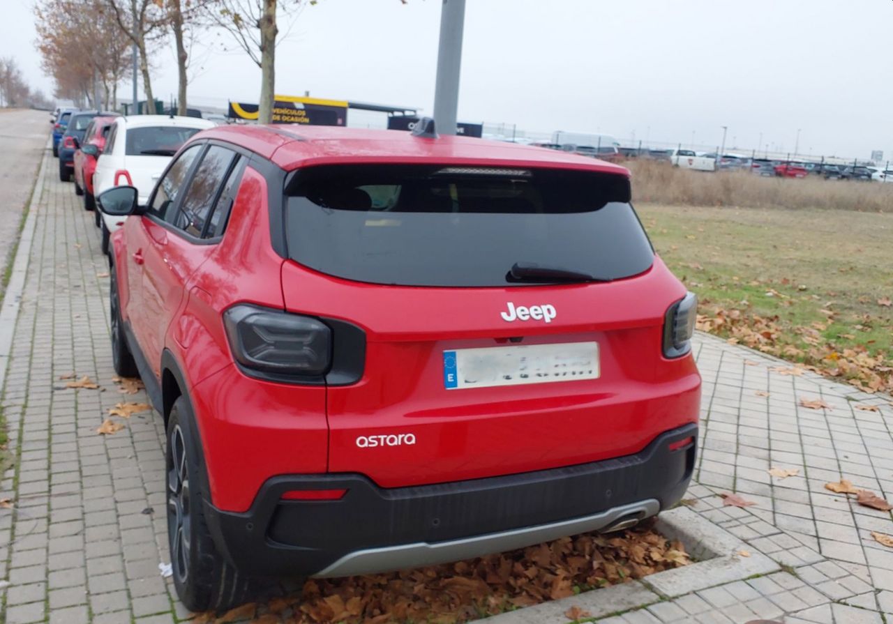 Jeep Avenger 1.2 G 74kW (100CV) Summit - Foto 5