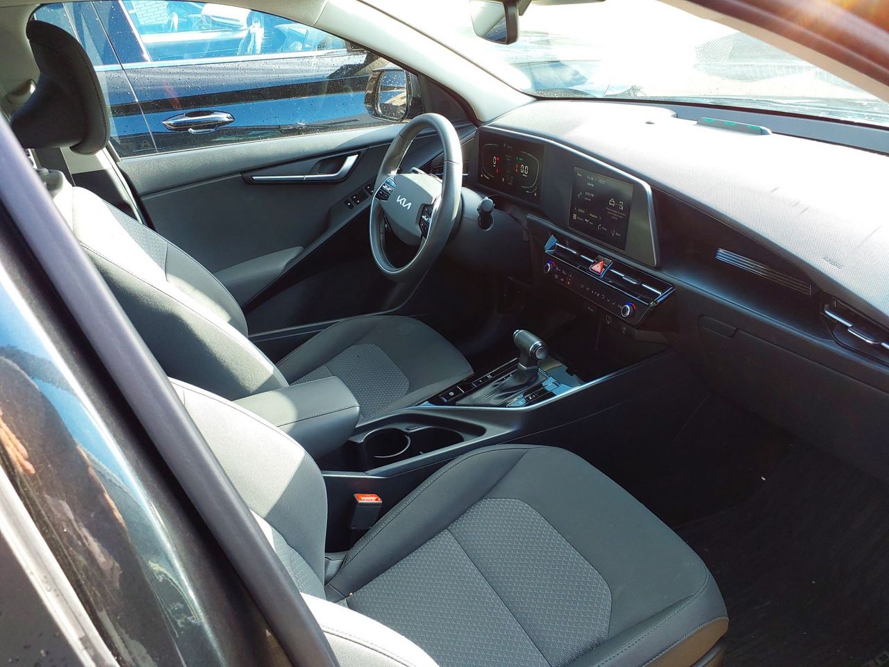 Kia Niro 1.6 GDi PHEV 135kW (183CV) Emotion - Foto 6