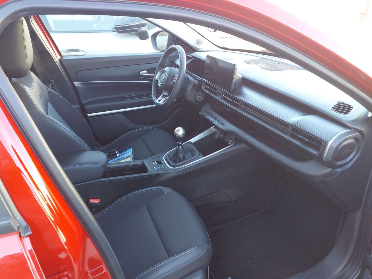 Jeep Avenger 1.2 G 74kW (100CV) Altitude - Foto 5