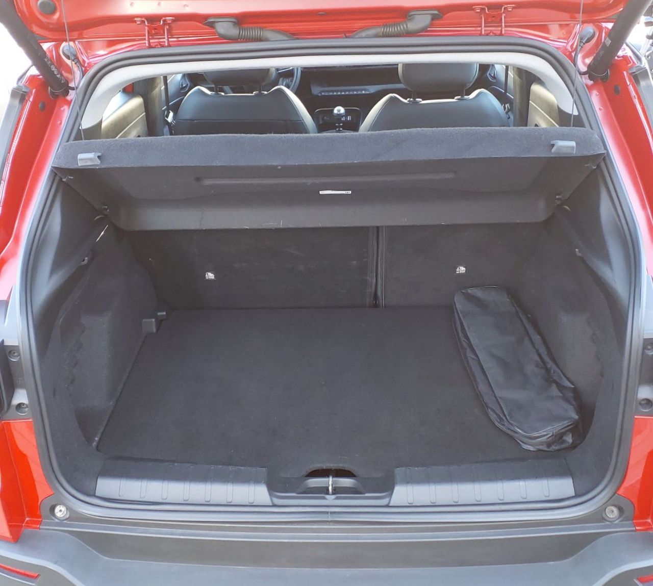 Jeep Avenger 1.2 G 74kW (100CV) Altitude - Foto 6