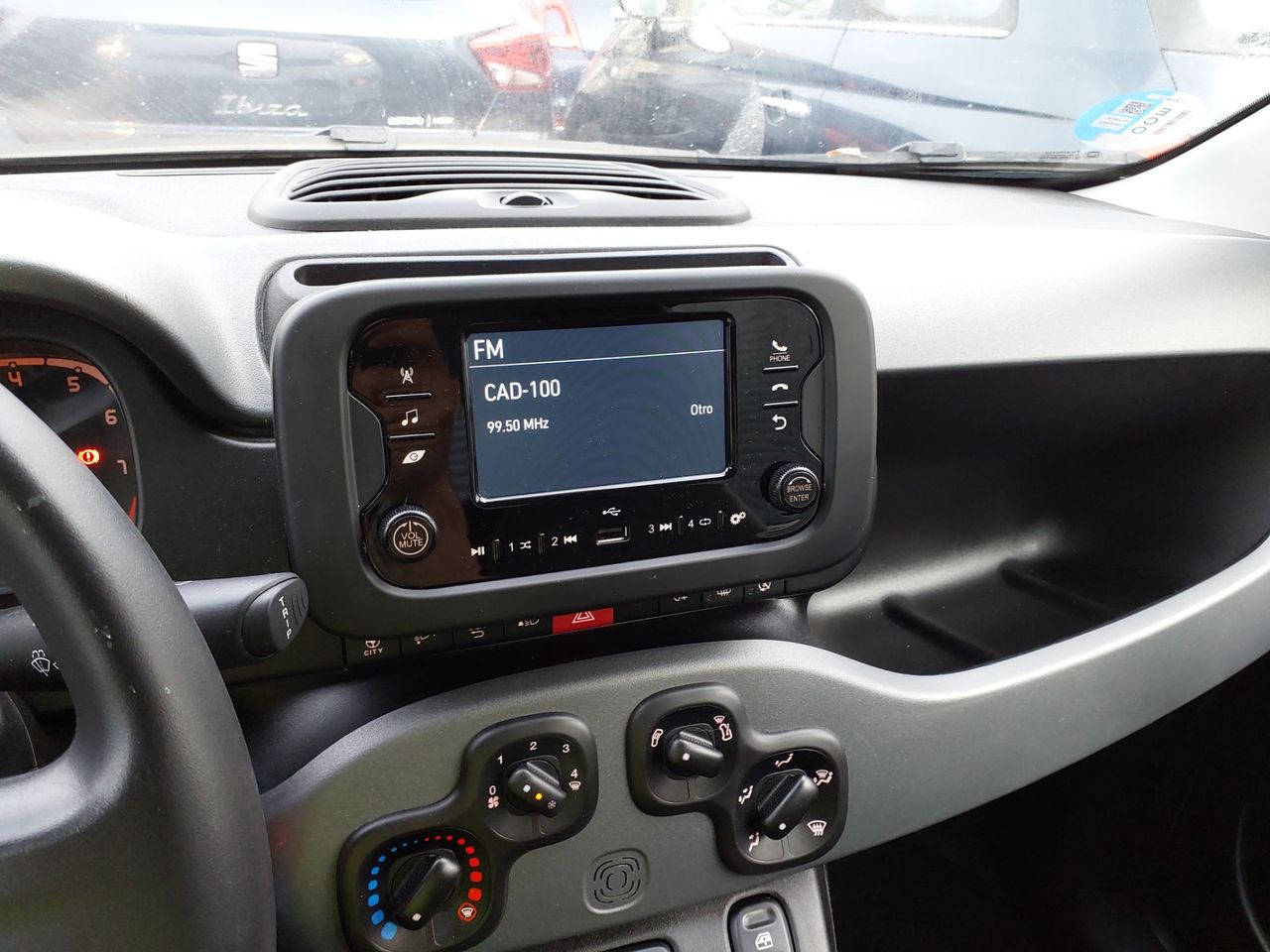 Fiat Panda City Life Hybrid 1.0 Gse 51kw (70CV) - Foto 8
